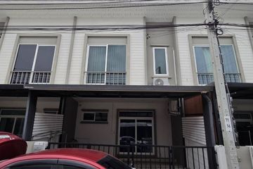3 Bedroom Townhouse for sale in Racha Thewa, Samut Prakan