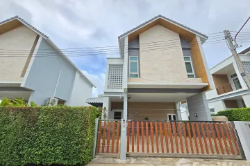 3 Bedroom House for sale in Chalong, Phuket
