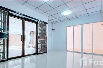 3 Bedroom Townhouse for sale in Bang Chak, Bangkok near BTS Punnawithi