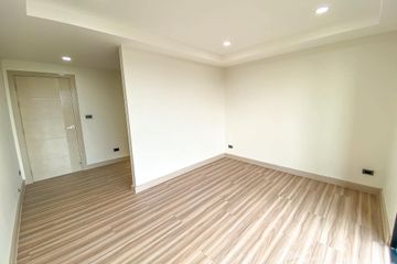 3 Bedroom Townhouse for Sale or Rent in Bang Chak, Bangkok near BTS Punnawithi