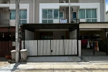 2 Bedroom Townhouse for sale in Lak Song, Bangkok