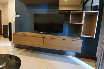 1 Bedroom Condo for Sale or Rent in Phra Khanong Nuea, Bangkok near BTS Phra Khanong