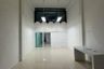 4 Bedroom Townhouse for Sale or Rent in Phra Khanong, Bangkok near BTS Phra Khanong