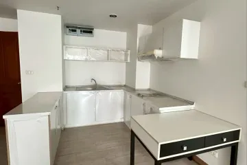 3 Bedroom Condo for sale in Chong Nonsi, Bangkok
