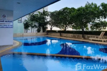 1 Bedroom Condo for rent in Bang Bamru, Bangkok near MRT Bang Yi Khan