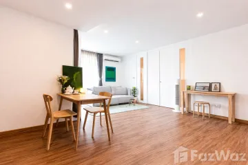 1 Bedroom Condo for sale in Phra Khanong, Bangkok near BTS Phra Khanong