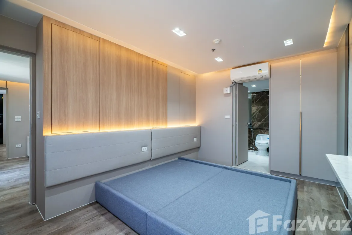 Bang Rak, Bangkok - Photo 3