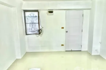 Condo for rent in Bang Khae, Bangkok near MRT Bang Khae