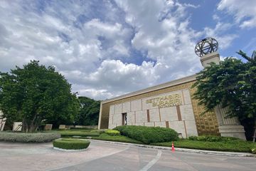 4 Bedroom House for sale in Prawet, Bangkok