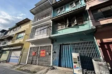 3 Bedroom Townhouse for rent in Hua Mak, Bangkok near MRT Yaek Lam Sali