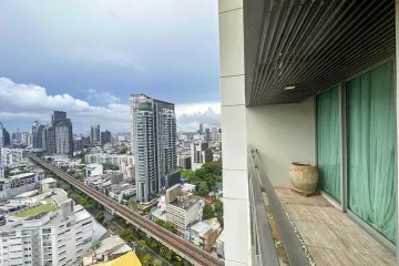 2 Bedroom Condo for sale in Khlong Tan Nuea, Bangkok near BTS Phrom Phong