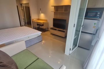 Condo for rent in Bang Kapi, Bangkok near MRT Pradit Manutham