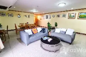 3 Bedroom Condo for sale in Khlong Toei Nuea, Bangkok near MRT Sukhumvit