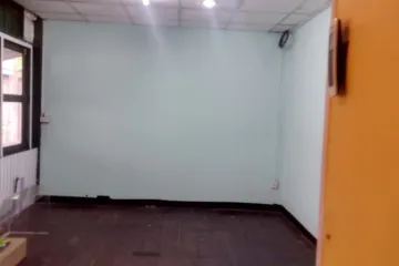 Commercial for rent in Dusit, Bangkok