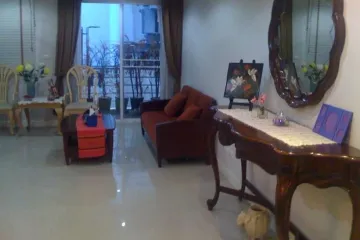 2 Bedroom Condo for sale in Serene Place Sukhumvit 24, Khlong Tan, Bangkok near BTS Phrom Phong