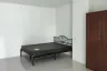 Condo for sale in Santisuk Garden, Hua Mak, Bangkok near MRT Yaek Lam Sali