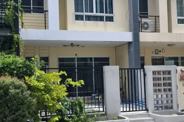 3 Bedroom Townhouse for sale in Bang Khun Thian, Bangkok