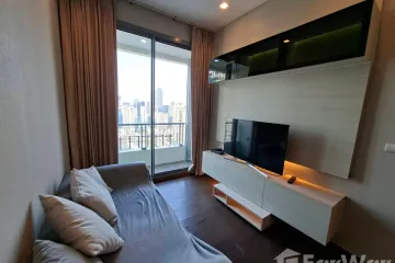 2 Bedroom Condo for sale in Makkasan, Bangkok near MRT Phetchaburi