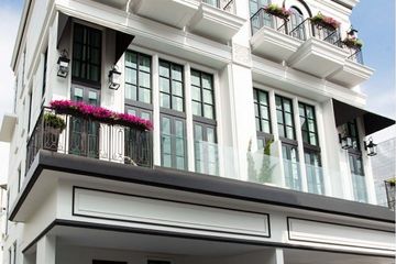 3 Bedroom Townhouse for sale in Phra Khanong Nuea, Bangkok near BTS Phra Khanong