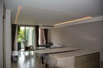 3 Bedroom Condo for sale in Khlong Toei Nuea, Bangkok near MRT Sukhumvit