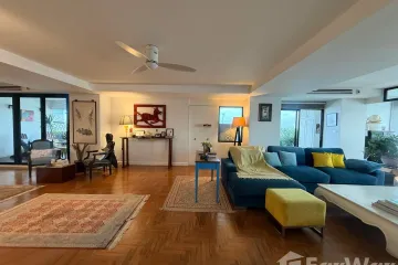 3 Bedroom Condo for sale in Khlong Tan Nuea, Bangkok