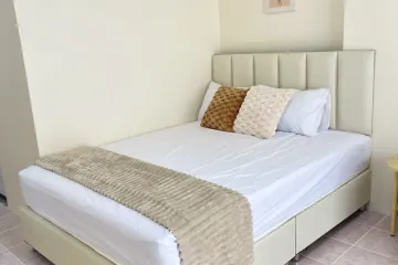 Condo for rent in Dokmai, Bangkok