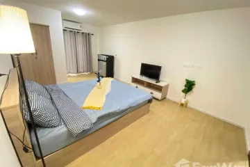 Condo for rent in Bang Khae Nuea, Bangkok near MRT Bang Khae