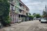 3 Bedroom Townhouse for sale in Hua Mak, Bangkok near MRT Yaek Lam Sali