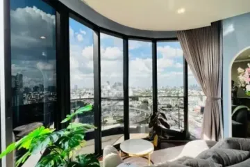 1 Bedroom Condo for sale in Thanon Phaya Thai, Bangkok near BTS Victory Monument