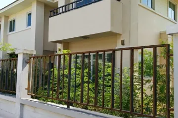 3 Bedroom House for sale in Bang Kaeo, Samut Prakan