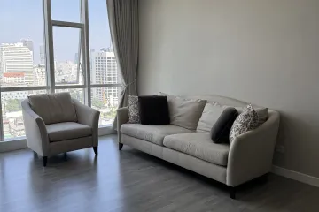 2 Bedroom Condo for sale in Silom, Bangkok near BTS Surasak