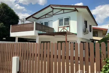 3 Bedroom House for sale in Tha Raeng, Bangkok