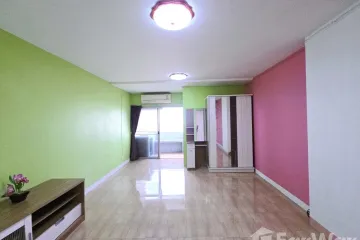 Condo for sale in Hua Mak, Bangkok near MRT Yaek Lam Sali