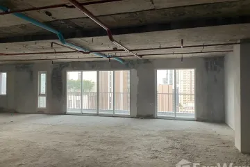 5 Bedroom Condo for sale in Khlong Toei Nuea, Bangkok near BTS Nana