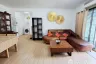 2 Bedroom Condo for sale in Sam Sen Nok, Bangkok near MRT Chok Chai 4