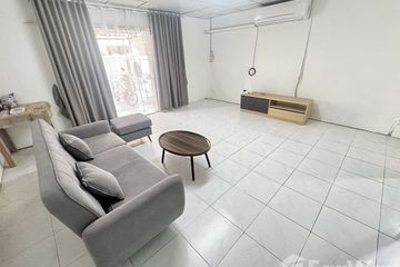2 Bedroom Townhouse for sale in Racha Thewa, Samut Prakan