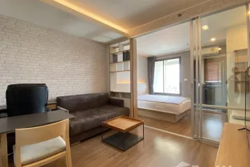 1 Bedroom Condo for Sale or Rent in Bang Phong Pang, Bangkok