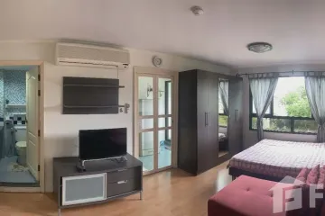 Condo for sale in Thung Maha Mek, Bangkok near BTS Sala Daeng