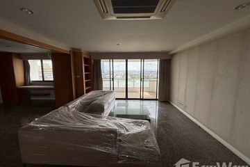 3 Bedroom Condo for sale in Riverside Villa Condominium 2, Bang Khlo, Bangkok
