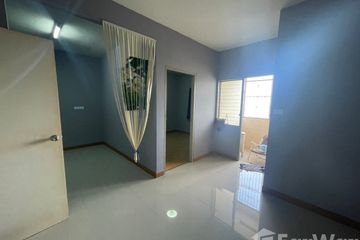 1 Bedroom Apartment for sale in Thap Yao, Bangkok