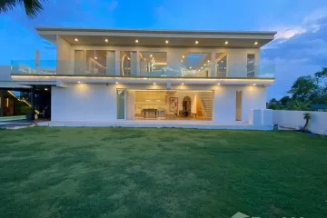 4 Bedroom Villa for rent in San Na Meng, Chiang Mai