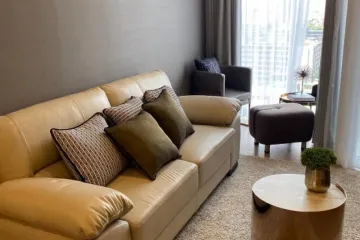 2 Bedroom Condo for sale in Phra Khanong, Bangkok near BTS Ekkamai