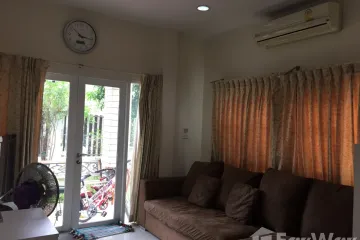 7 Bedroom House for sale in Lat Phrao, Bangkok