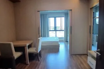 1 Bedroom Condo for sale in Nong Pa Khrang, Chiang Mai