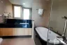 1 Bedroom Condo for sale in Lumpini, Bangkok near BTS Ratchadamri