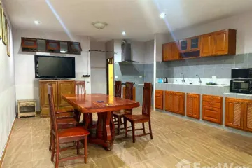 4 Bedroom Townhouse for rent in Nong Hoi, Chiang Mai