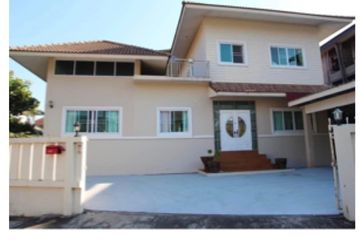 6 Bedroom Villa for Sale or Rent in Chang Phueak, Chiang Mai