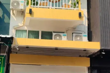 3 Bedroom Townhouse for Sale or Rent in Chang Phueak, Chiang Mai