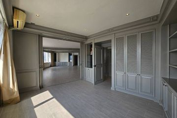 3 Bedroom Condo for sale in Supakarn Condominium, Khlong Ton Sai, Bangkok near BTS Saphan Taksin