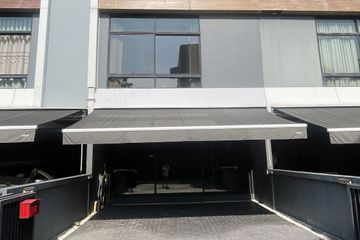 3 Bedroom Townhouse for Sale or Rent in Chong Nonsi, Bangkok